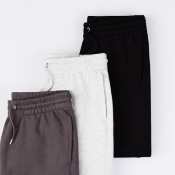 New H&M Black Minimalist Regular Fit Drawstring Joggers with pockets size L NWT - Picture 7 of 14